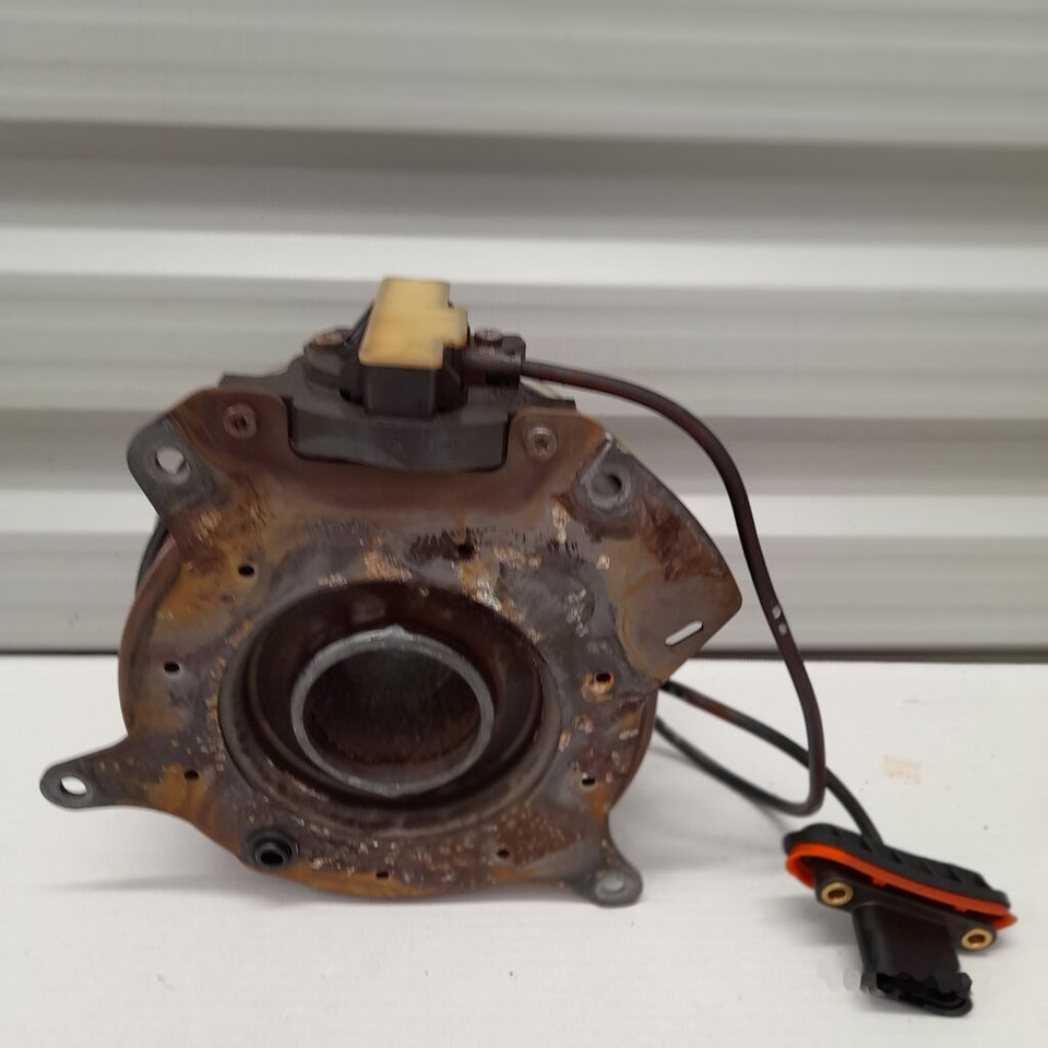 DAF 0501221020 MAN 0501221020 truck - Clutch cylinder for Truck: picture 1 DAF 0501221020 MAN 0501221020 truck - Clutch cylinder for Truck: picture 1