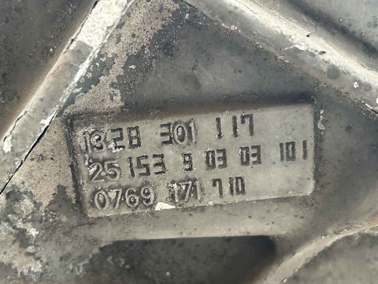 DAF DAF CF85 12AS1930 TD 1681765 DAF CF 85 truck - Gearbox for Truck: picture 3 DAF DAF CF85 12AS1930 TD 1681765 DAF CF 85 truck - Gearbox for Truck: picture 3