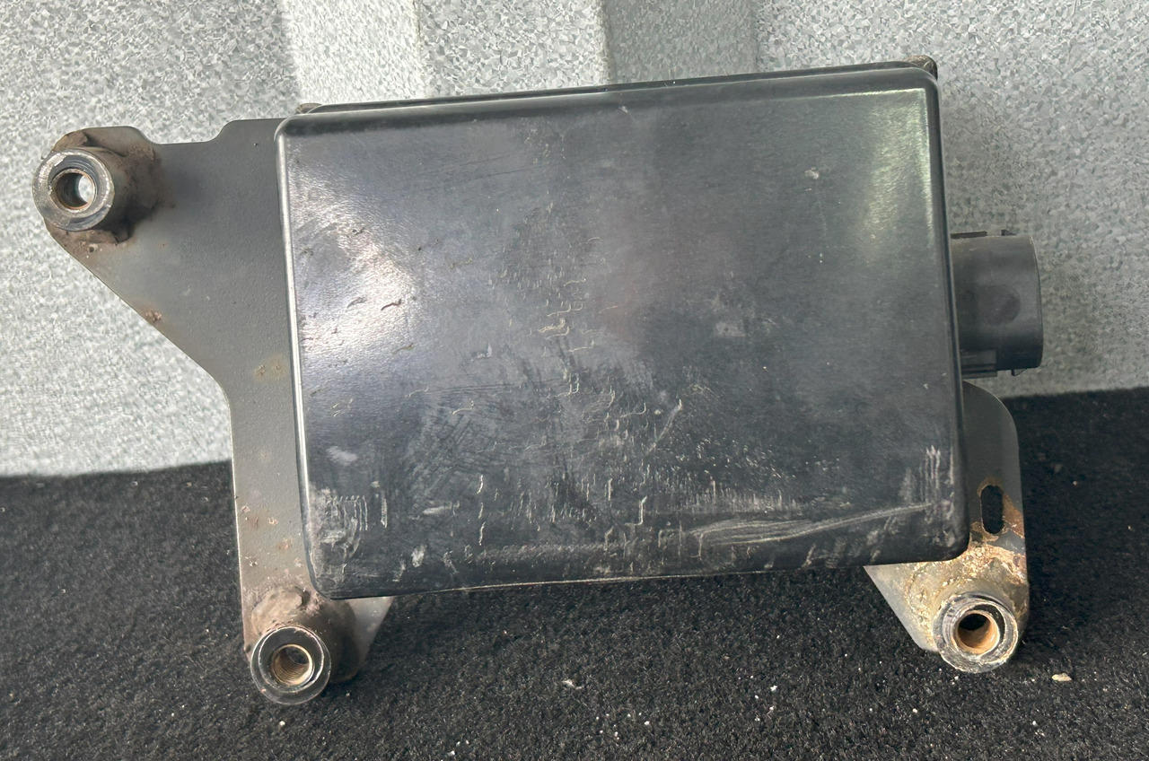 DAF RADAR AKTYWNY ACC2 AEBS DAF XF 106 480 - Electrical system for Truck: picture 1 DAF RADAR AKTYWNY ACC2 AEBS DAF XF 106 480 - Electrical system for Truck: picture 1