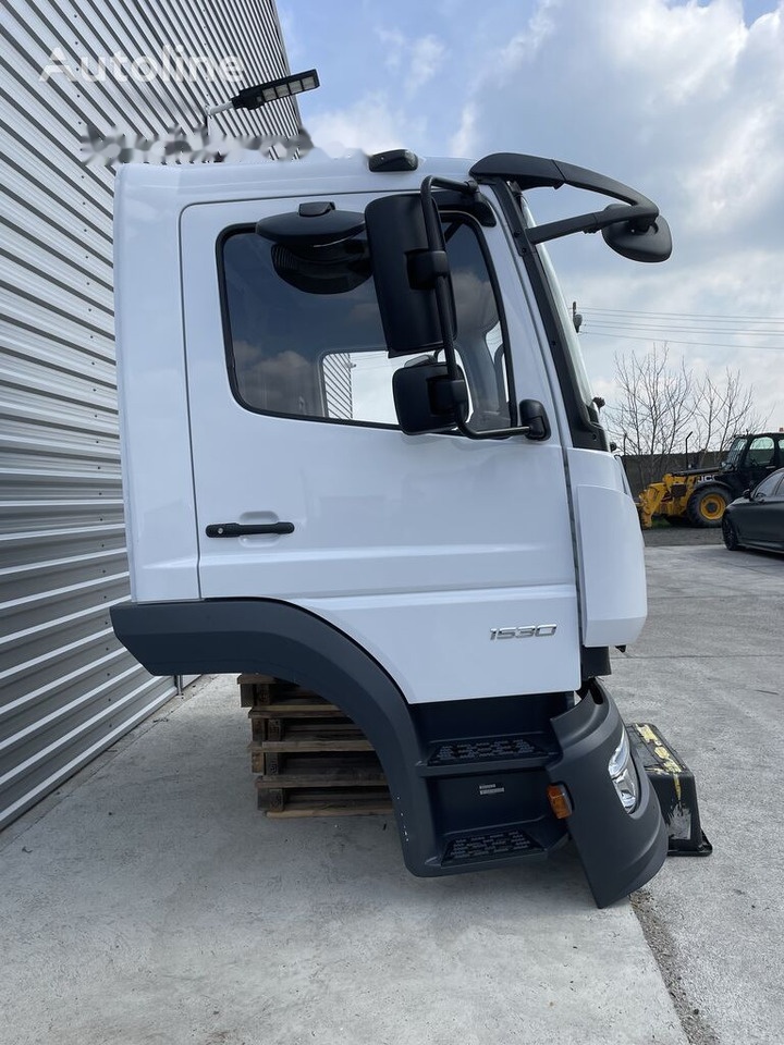FRONT BUMPER COMPLETE EXTRA COST 700EU Mercedes-Benz ATEGO S-cab ClassicSpace, 2.30 m 2023 Mercedes-Benz ATEGO truck - Cab for Truck: picture 3 FRONT BUMPER COMPLETE EXTRA COST 700EU Mercedes-Benz ATEGO S-cab ClassicSpace, 2.30 m 2023 Mercedes-Benz ATEGO truck - Cab for Truck: picture 3