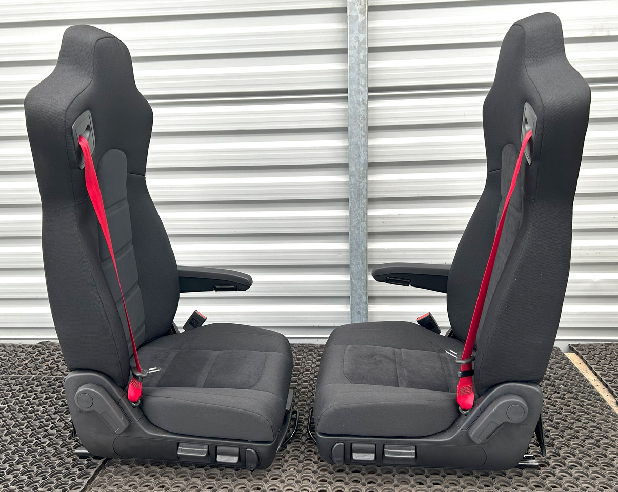 New Seat IVECO NEW SET OF SEATS IVECO S-WAY: picture 20