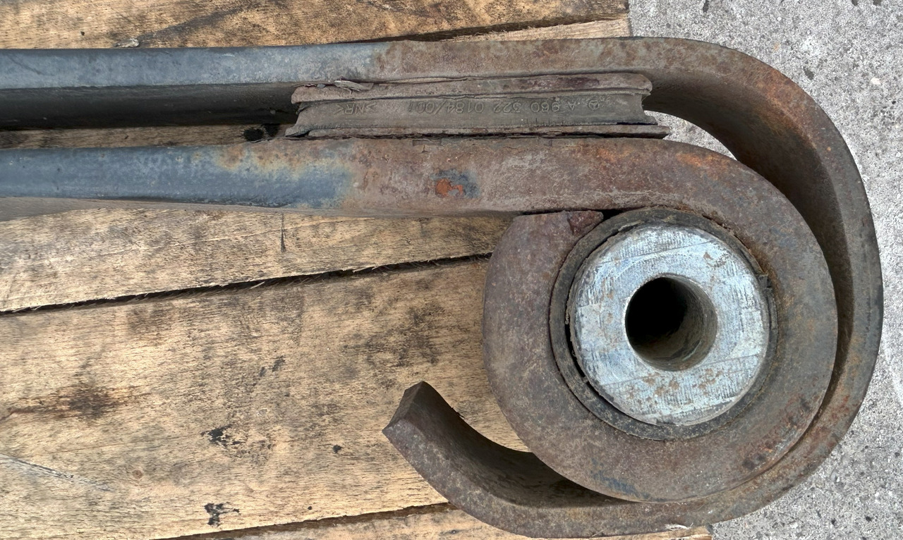 MERCEDES 2-LEAF SPRING MERCEDES ACTROS - Steel suspension: picture 5 MERCEDES 2-LEAF SPRING MERCEDES ACTROS - Steel suspension: picture 5
