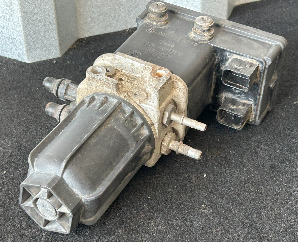 MERCEDES-BENZ ACTROS MP4 ADBLUE PUMP - Exhaust system for Truck: picture 5 MERCEDES-BENZ ACTROS MP4 ADBLUE PUMP - Exhaust system for Truck: picture 5