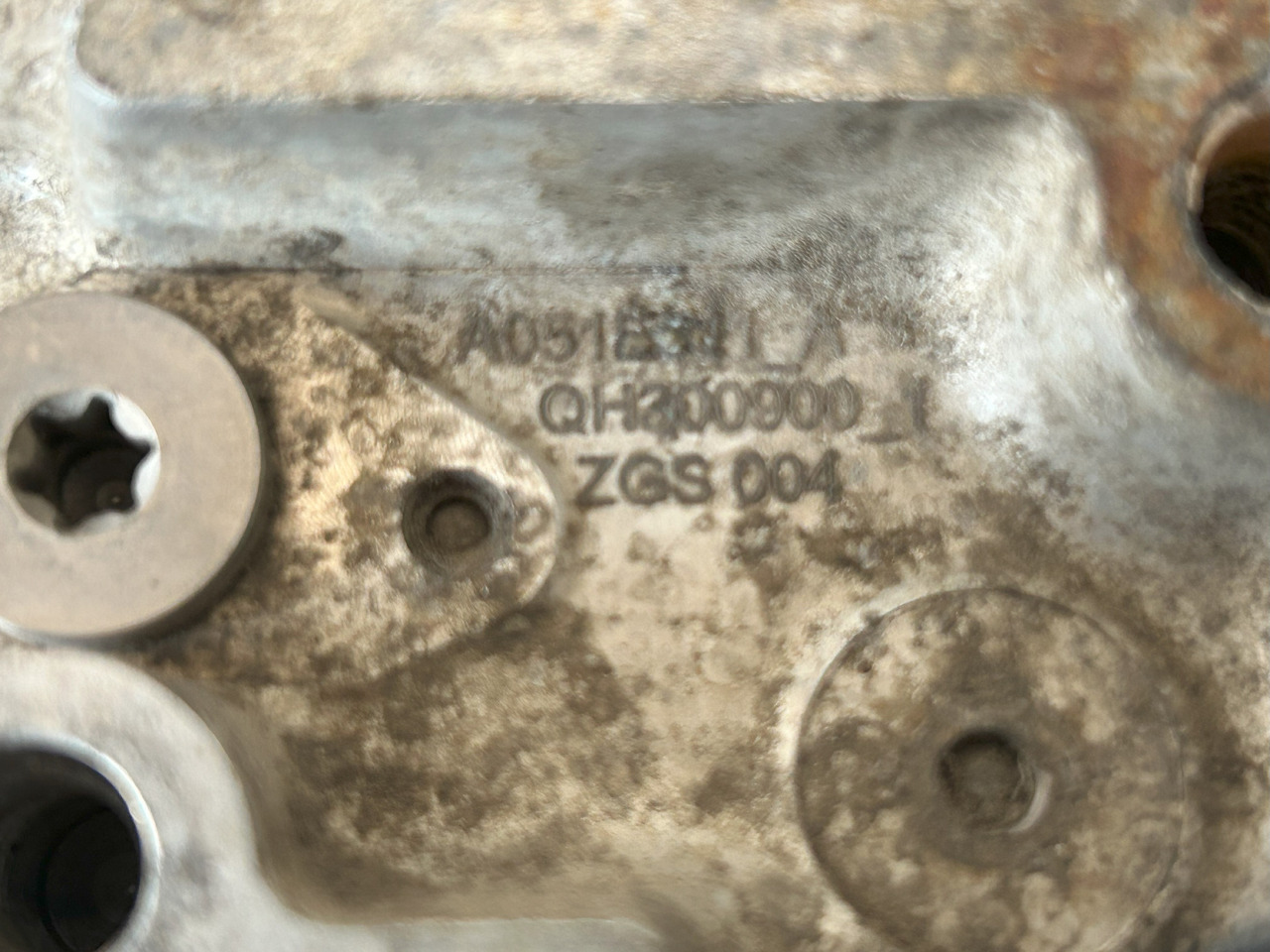 MERCEDES-BENZ ACTROS MP4 ADBLUE PUMP - Exhaust system for Truck: picture 4 MERCEDES-BENZ ACTROS MP4 ADBLUE PUMP - Exhaust system for Truck: picture 4