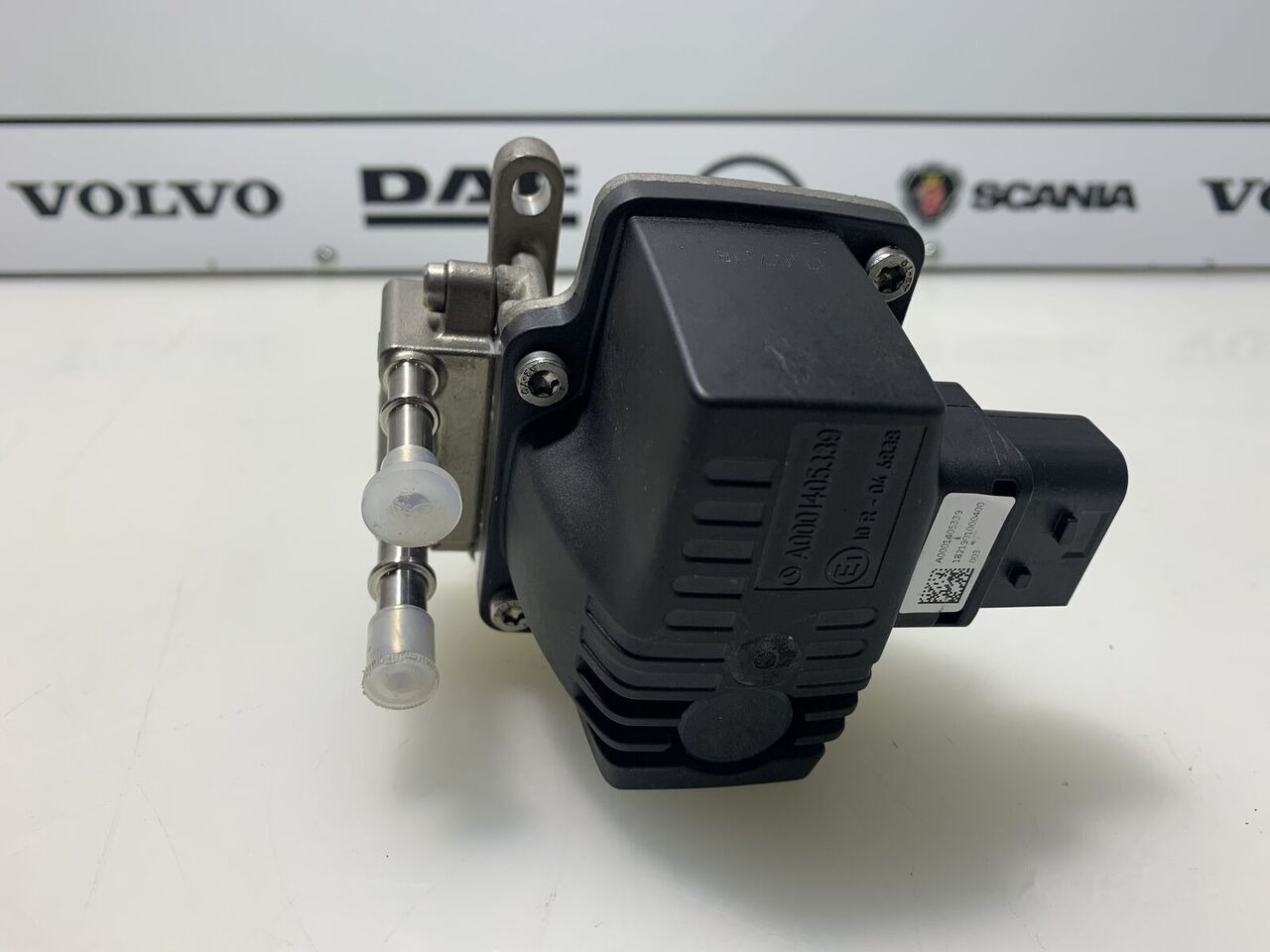 Mercedes-Benz ACTROS MP4 injector 0001405339 Mercedes-Benz ACTROS truck - Exhaust system for Truck: picture 1 Mercedes-Benz ACTROS MP4 injector 0001405339 Mercedes-Benz ACTROS truck - Exhaust system for Truck: picture 1