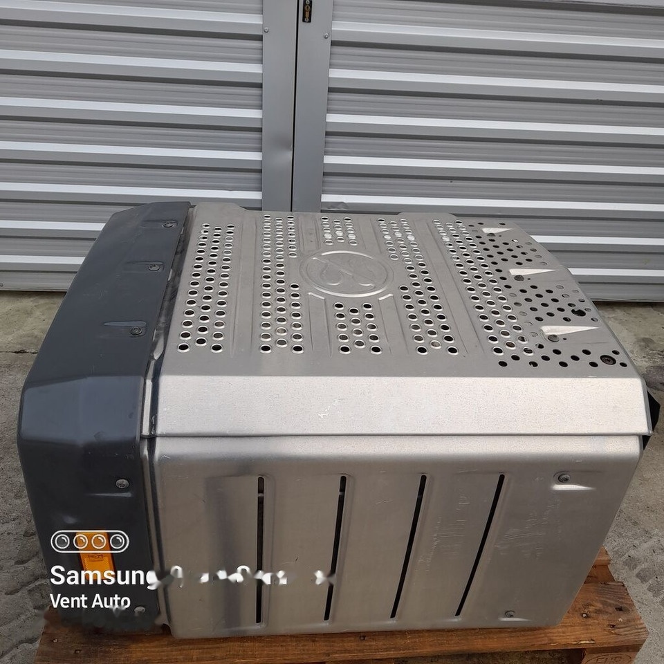 Mercedes-Benz ACTROS MP5 A0114907512 Mercedes-Benz A0114907512 - Catalytic converter for Truck: picture 1 Mercedes-Benz ACTROS MP5 A0114907512 Mercedes-Benz A0114907512 - Catalytic converter for Truck: picture 1