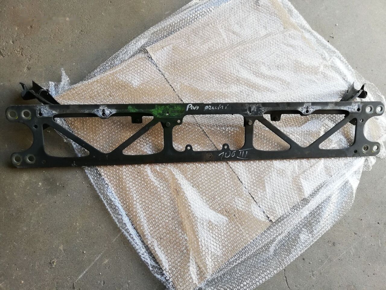 Pas przedni, strefa zgniotu DAF XF 106 truck - Bumper for Truck: picture 5 Pas przedni, strefa zgniotu DAF XF 106 truck - Bumper for Truck: picture 5