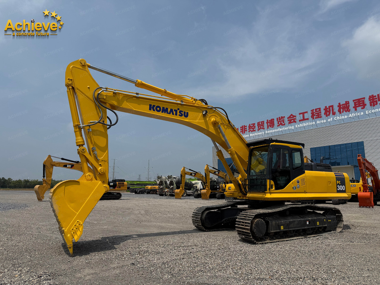 Komatsu hydraulic excavator PC300-8M0 187 /1950KW/rpm 1.4-2.0m³ 32000kg Remanufactured【ACHIEVE】 TOP CONDITION!!! - Crawler excavator: picture 3 Komatsu hydraulic excavator PC300-8M0 187 /1950KW/rpm 1.4-2.0m³ 32000kg Remanufactured【ACHIEVE】 TOP CONDITION!!! - Crawler excavator: picture 3
