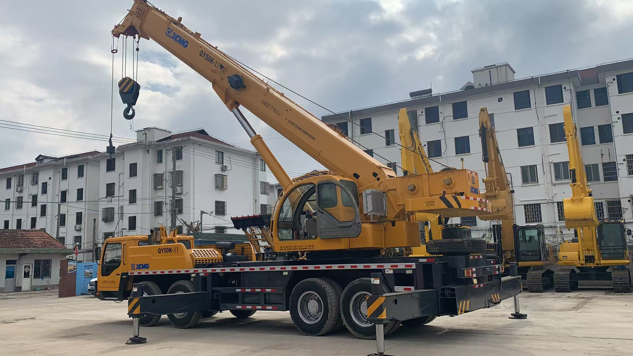 XCMG QY50K-2 Good Price 50 ton Truck Crane - Mobile crane: picture 2 XCMG QY50K-2 Good Price 50 ton Truck Crane - Mobile crane: picture 2
