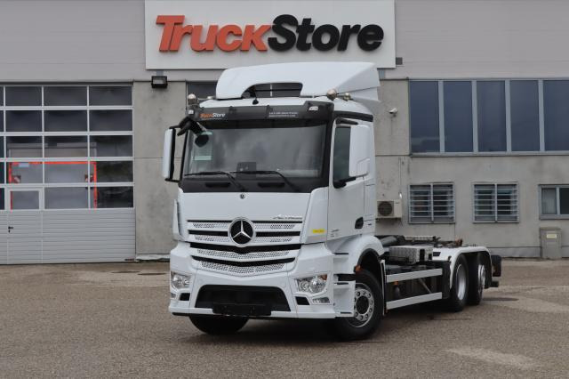 Mercedes-Benz Antos 2551 ENA - Hook lift truck: picture 1 Mercedes-Benz Antos 2551 ENA - Hook lift truck: picture 1