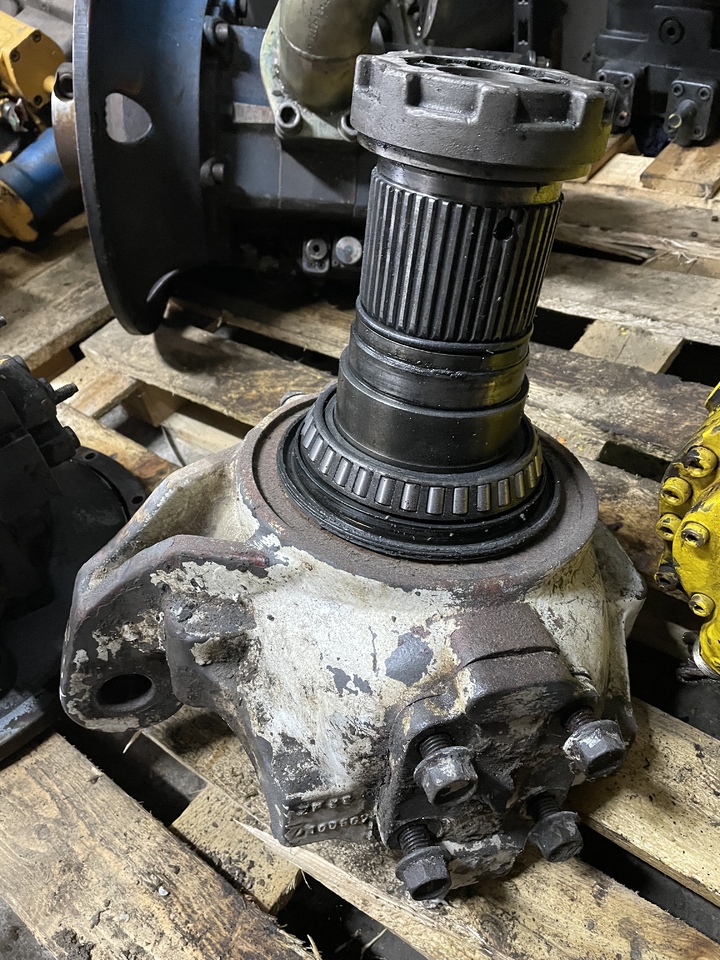 ZF MS-E3050 - Axle and parts for Wheel excavator: picture 3 ZF MS-E3050 - Axle and parts for Wheel excavator: picture 3
