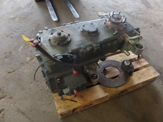 Liebherr 3AVG310 - Gearbox: picture 2 Liebherr 3AVG310 - Gearbox: picture 2