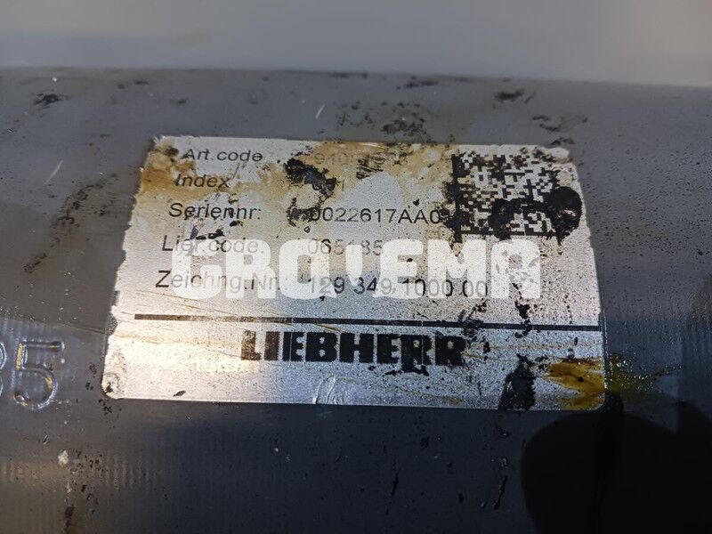 Liebherr A916 / A918 / A918 COMPACT / LH22 M / LH22 C / A916 COMP - Hydraulic cylinder: picture 2 Liebherr A916 / A918 / A918 COMPACT / LH22 M / LH22 C / A916 COMP - Hydraulic cylinder: picture 2