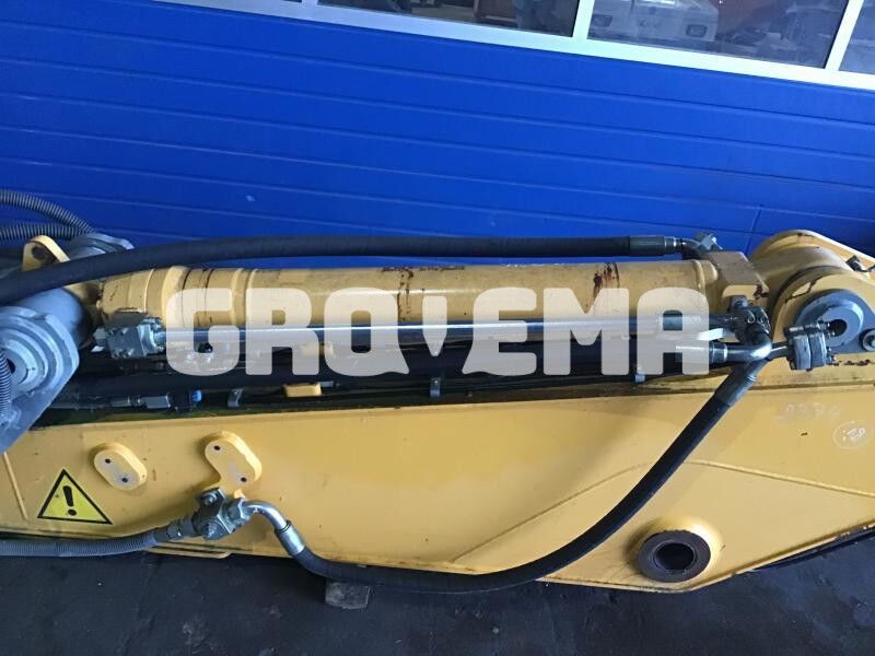 Liebherr A924C Li EDC / R924 WLC / R924 LC / R924 NLC / R924 SLC / R906 ADVANCED / R926 - Hydraulic cylinder: picture 2 Liebherr A924C Li EDC / R924 WLC / R924 LC / R924 NLC / R924 SLC / R906 ADVANCED / R926 - Hydraulic cylinder: picture 2
