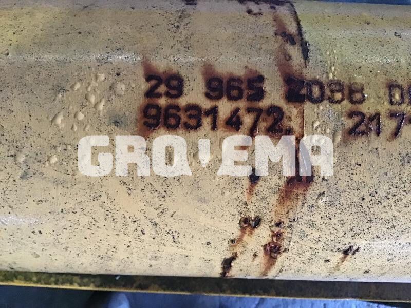 Liebherr A924C Li EDC / R924 WLC / R924 LC / R924 NLC / R924 SLC / R906 ADVANCED / R926 - Hydraulic cylinder: picture 3 Liebherr A924C Li EDC / R924 WLC / R924 LC / R924 NLC / R924 SLC / R906 ADVANCED / R926 - Hydraulic cylinder: picture 3