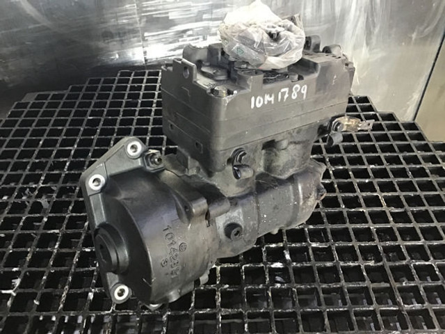 Liebherr Air Compressor - Engine and parts: picture 1 Liebherr Air Compressor - Engine and parts: picture 1