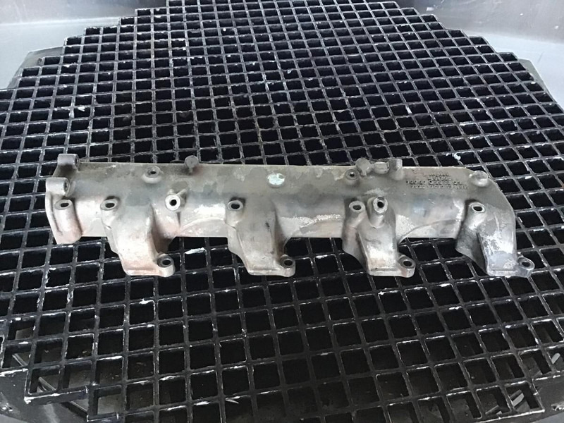 Liebherr Airintake pipe - Air intake pipe: picture 1 Liebherr Airintake pipe - Air intake pipe: picture 1