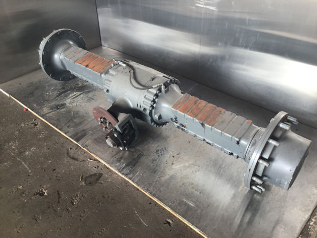 Liebherr Axle - Axle and parts: picture 2 Liebherr Axle - Axle and parts: picture 2