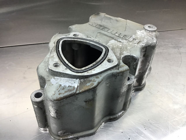 Liebherr Cylinderhead Cover - Cylinder block: picture 2 Liebherr Cylinderhead Cover - Cylinder block: picture 2