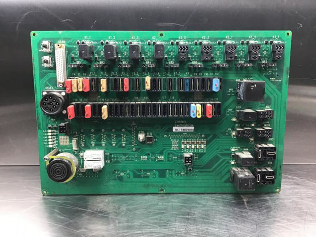 Liebherr E-Board - Electrical system: picture 1 Liebherr E-Board - Electrical system: picture 1