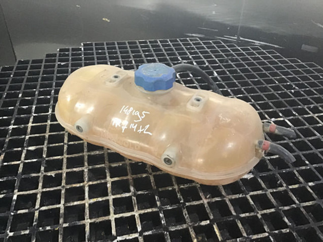 Liebherr Equalizing Reservoir - Expansion tank: picture 2 Liebherr Equalizing Reservoir - Expansion tank: picture 2