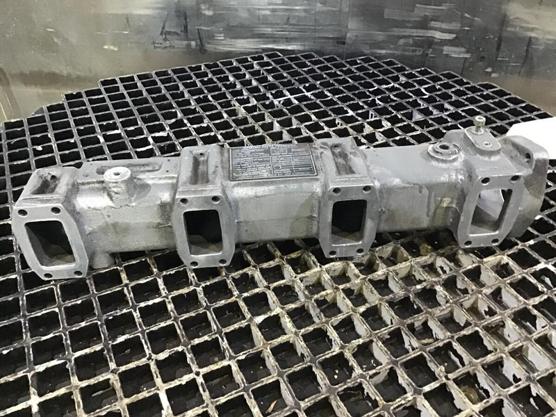 Liebherr Intakepipe - Air intake pipe: picture 2 Liebherr Intakepipe - Air intake pipe: picture 2