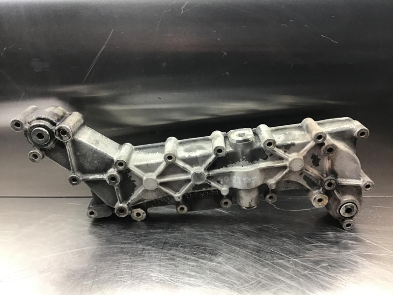 Liebherr - Oil cooler: picture 2 Liebherr - Oil cooler: picture 2