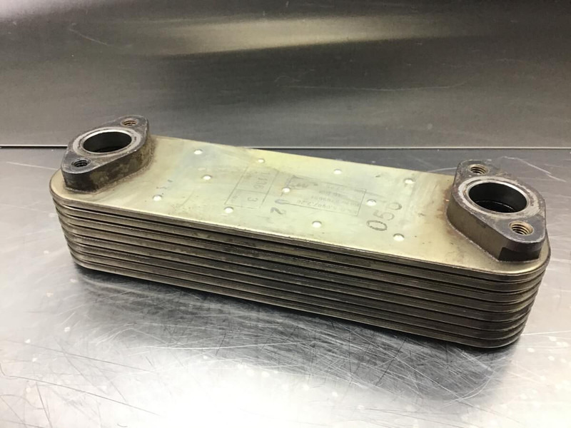 Liebherr - Oil cooler: picture 1 Liebherr - Oil cooler: picture 1