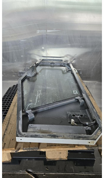 Liebherr - Door and parts: picture 1 Liebherr - Door and parts: picture 1