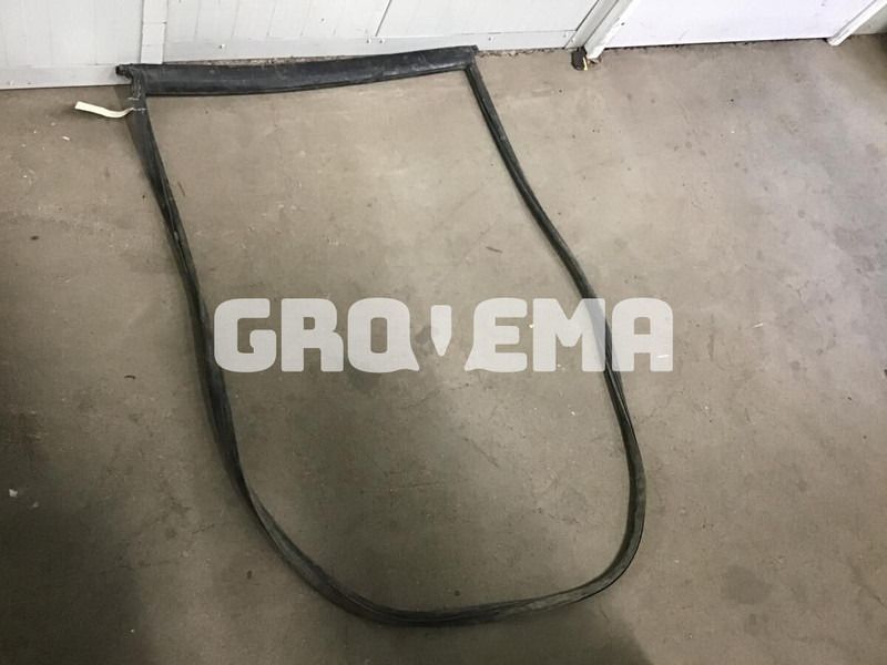 Liebherr R900 Li / R914B / R912 Li / R904 / R902 Li / R922 / A904 Li / A904 INDUSTRIAL / A902 Li / A900C Li / A900B Li / A900 ZW / A900 L - Cab and interior: picture 2 Liebherr R900 Li / R914B / R912 Li / R904 / R902 Li / R922 / A904 Li / A904 INDUSTRIAL / A902 Li / A900C Li / A900B Li / A900 ZW / A900 L - Cab and interior: picture 2