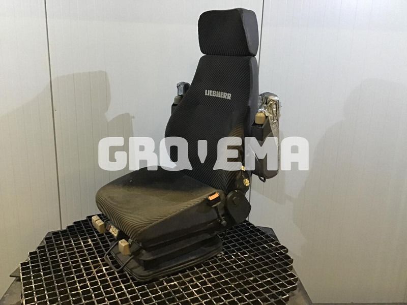 Liebherr R914STD / R914HDSL / R914B - Seat: picture 3 Liebherr R914STD / R914HDSL / R914B - Seat: picture 3