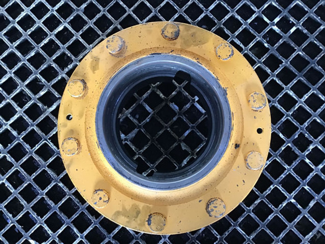 Liebherr Wheel Hub - Wheel hub: picture 2 Liebherr Wheel Hub - Wheel hub: picture 2