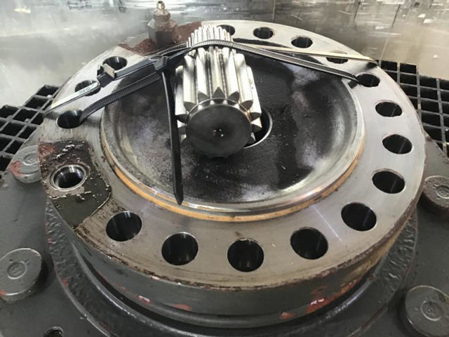 ZF Hub Carrier - Wheel hub: picture 4 ZF Hub Carrier - Wheel hub: picture 4