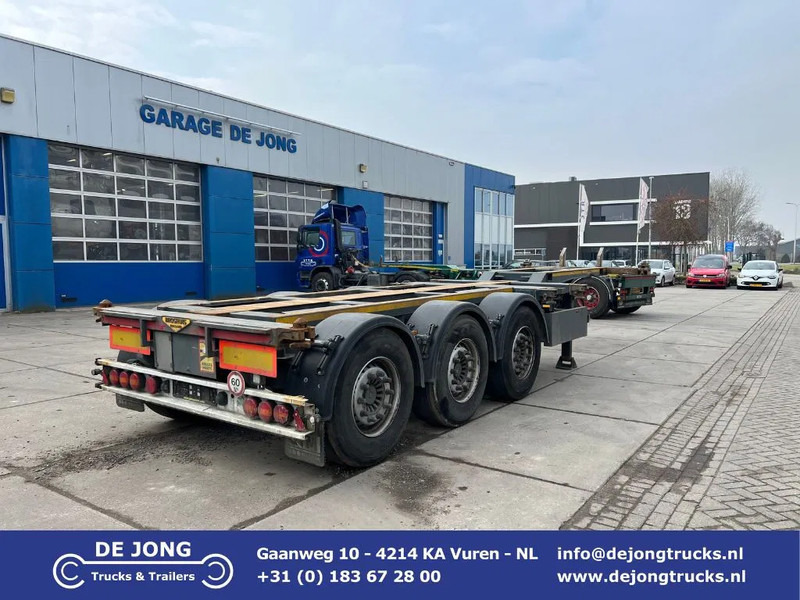 Broshuis MFCC / 2x Extendable / SAF + Disc / 1x Lift Axle / 45FT - Container transporter/ Swap body semi-trailer: picture 1 Broshuis MFCC / 2x Extendable / SAF + Disc / 1x Lift Axle / 45FT - Container transporter/ Swap body semi-trailer: picture 1