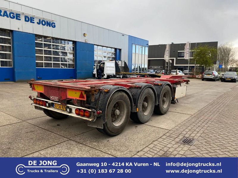 D-Tec FT-43-03V FT-43-03V / 3x Extendable / 1x Lift Axle - Container transporter/ Swap body semi-trailer: picture 1 D-Tec FT-43-03V FT-43-03V / 3x Extendable / 1x Lift Axle - Container transporter/ Swap body semi-trailer: picture 1