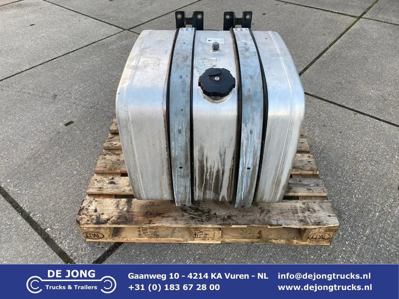 MAN Tank 270 Liters Tank - Fuel tank: picture 1 MAN Tank 270 Liters Tank - Fuel tank: picture 1