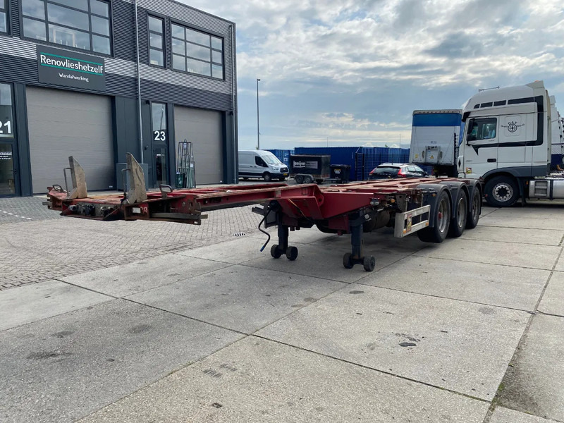 Pacton T3-010 Multi / 3x Extendable / 1x Lift Axle - Container transporter/ Swap body semi-trailer: picture 4 Pacton T3-010 Multi / 3x Extendable / 1x Lift Axle - Container transporter/ Swap body semi-trailer: picture 4