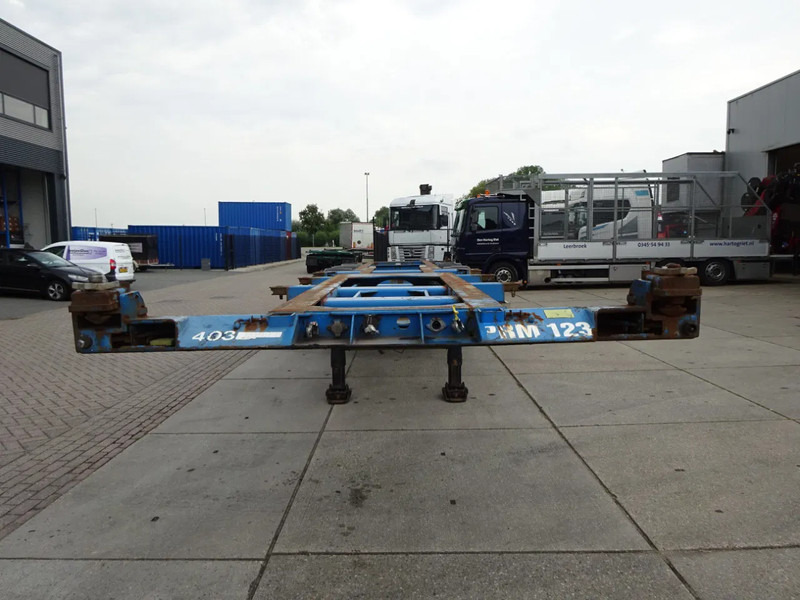 Renders Container chassis / Mercedes + Disc / 1x Lift Axle / 1x Extendable - Container transporter/ Swap body semi-trailer: picture 5 Renders Container chassis / Mercedes + Disc / 1x Lift Axle / 1x Extendable - Container transporter/ Swap body semi-trailer: picture 5