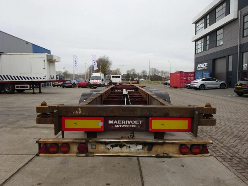 Renders ROC 12.27 Container Chassis / SAF + DRUM / Lift Axle - Container transporter/ Swap body semi-trailer: picture 2 Renders ROC 12.27 Container Chassis / SAF + DRUM / Lift Axle - Container transporter/ Swap body semi-trailer: picture 2