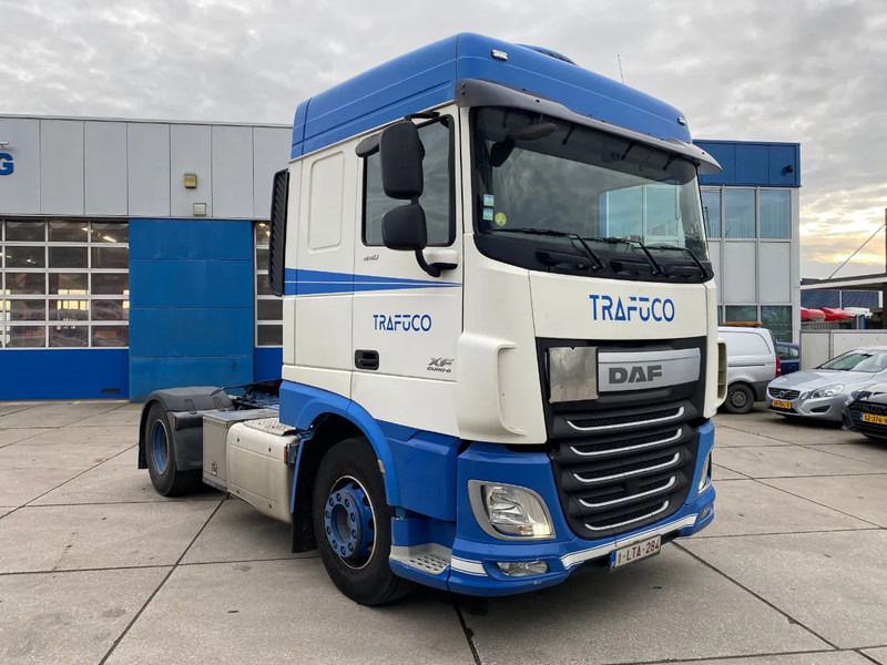 DAF XF 106.440 SC / ADR / Stand Airco / PTO - Tractor unit: picture 3 DAF XF 106.440 SC / ADR / Stand Airco / PTO - Tractor unit: picture 3