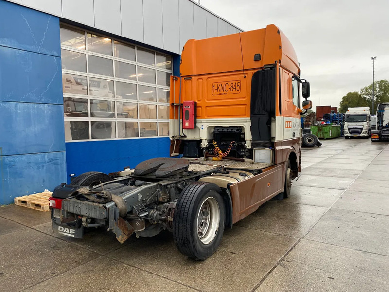 DAF XF 106.460 / Damage / 2x Tank / ADR - Tractor unit: picture 5 DAF XF 106.460 / Damage / 2x Tank / ADR - Tractor unit: picture 5