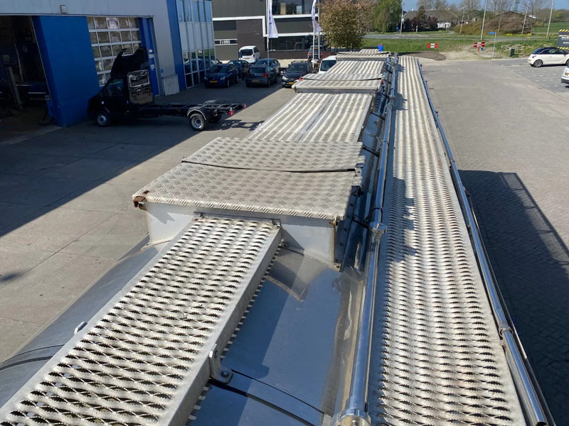 Tank semi-trailer Van Hool Tank / Inox / 3 compartments / 30000 LT: picture 7 Tank semi-trailer Van Hool Tank / Inox / 3 compartments / 30000 LT: picture 7