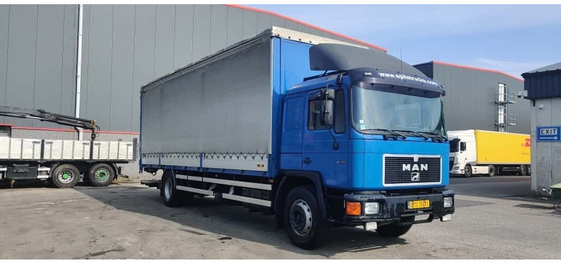MAN 18.272 Erhel Hydris Lift + Dakspoiler - Curtainsider truck: picture 3 MAN 18.272 Erhel Hydris Lift + Dakspoiler - Curtainsider truck: picture 3