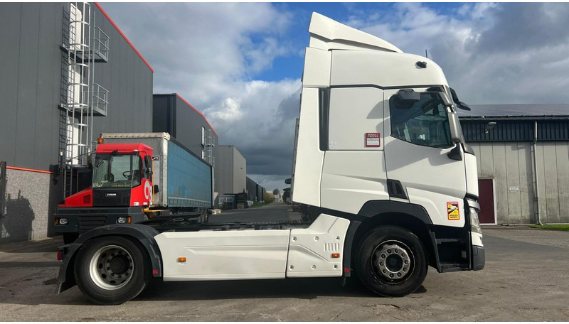 Renault T480 - Tractor unit: picture 5 Renault T480 - Tractor unit: picture 5