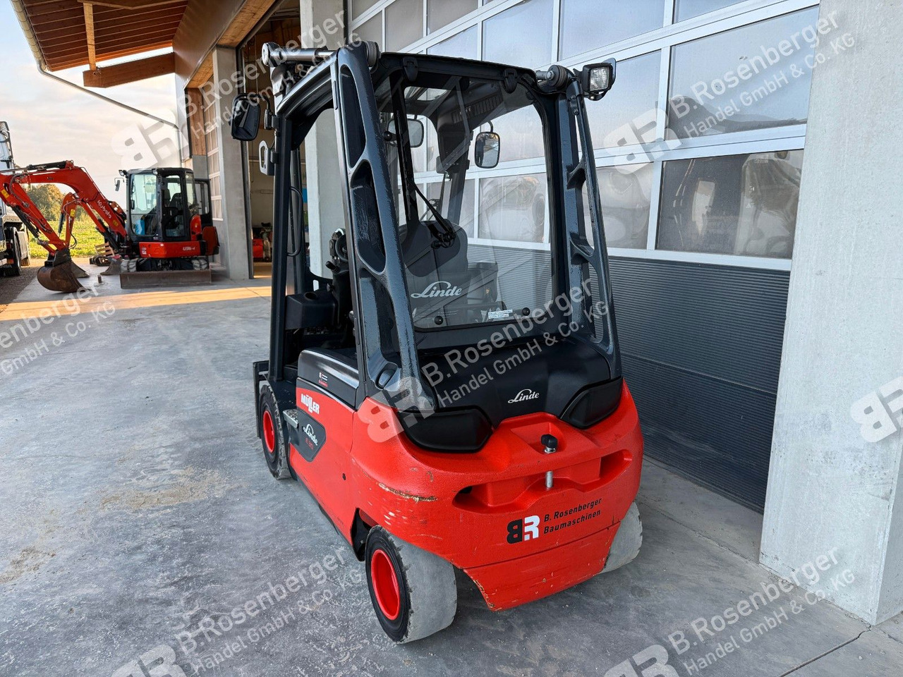 Linde E30 Stapler / BJ2020 / nur 1096h / Duplex / TOP - Forklift: picture 3 Linde E30 Stapler / BJ2020 / nur 1096h / Duplex / TOP - Forklift: picture 3