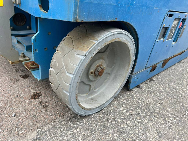 Scissor lift Genie GS 2646: picture 19 Scissor lift Genie GS 2646: picture 19