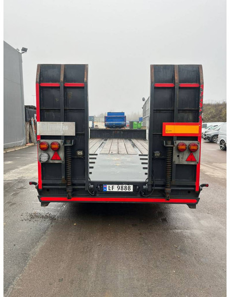 Scanslep B2DC - Low loader trailer: picture 5 Scanslep B2DC - Low loader trailer: picture 5