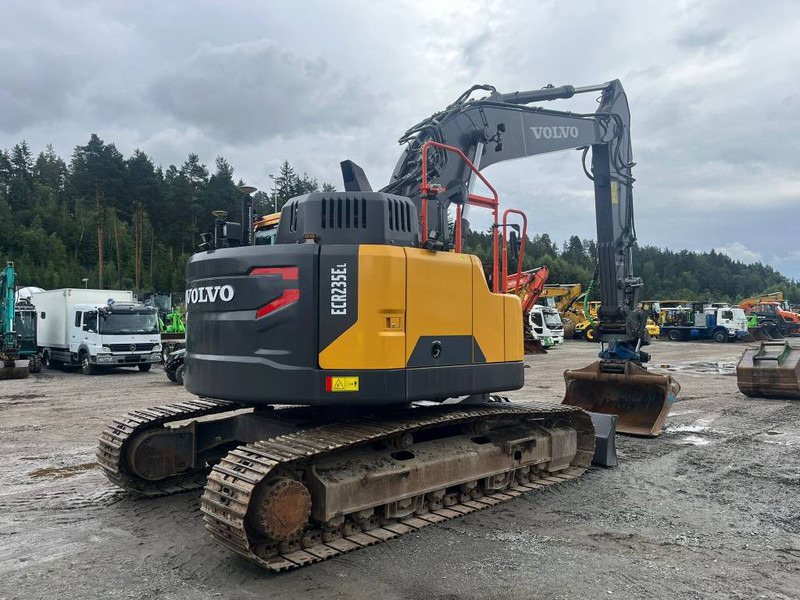 Volvo ECR 235 EL - Crawler excavator: picture 3 Volvo ECR 235 EL - Crawler excavator: picture 3