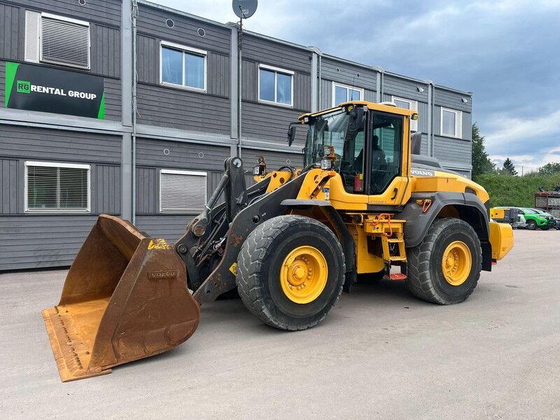 Volvo L110H - Wheel loader: picture 1 Volvo L110H - Wheel loader: picture 1