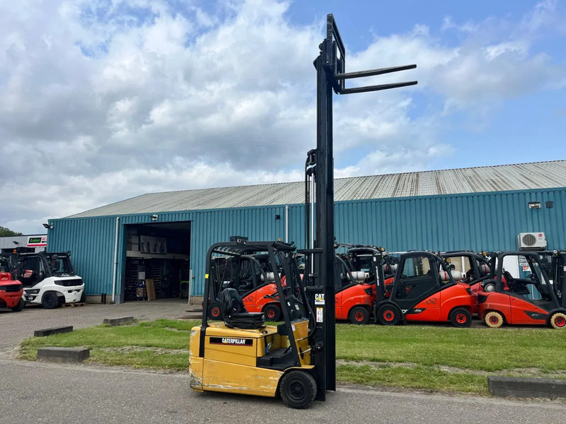 Electric forklift Caterpillar EP18KT: picture 8